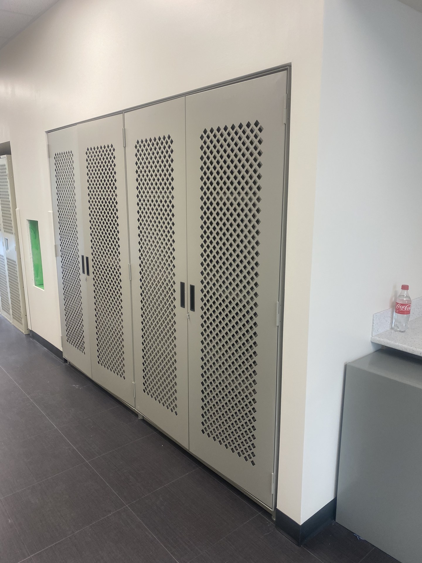 Ventilated metal lockers